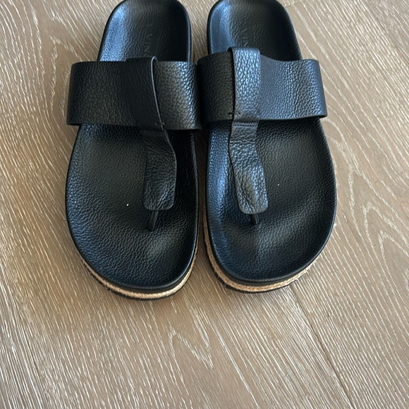 Vince Shoes - Vince Black Leather Sandals Size 8